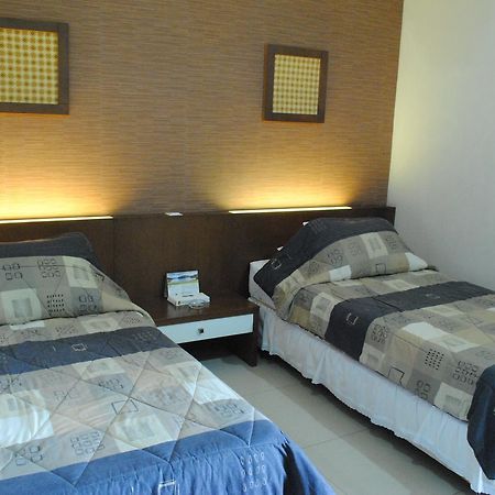 Hotel Wisata Baru Серанг Экстерьер фото
