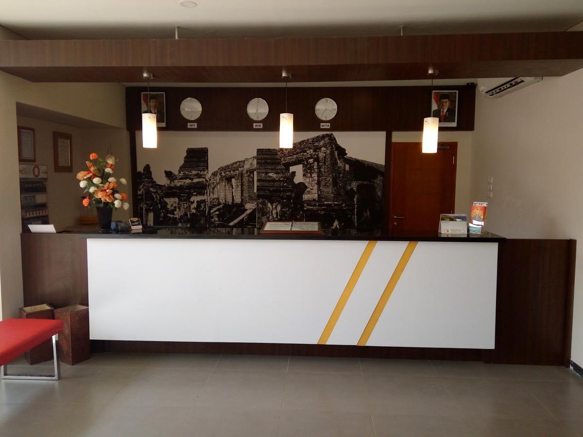 Hotel Wisata Baru Серанг Экстерьер фото